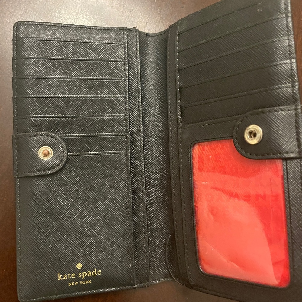 Kate Spade Wallet - Picture 2 of 3